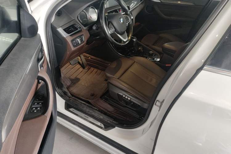 Used BMW X1 2018 sDrive18Li Luxury Model Driver Seat