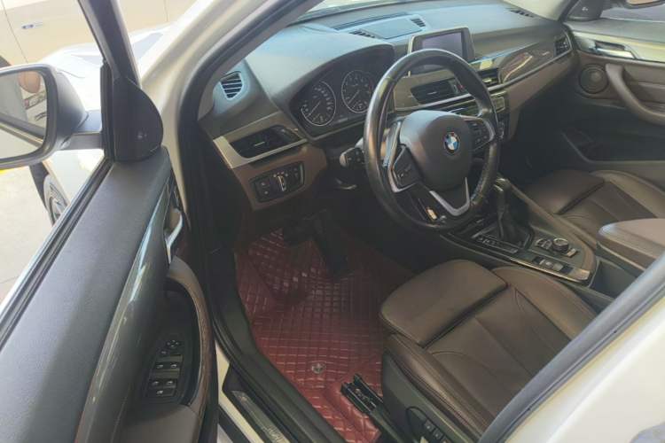 Used BMW X1 2018 sDrive18Li Luxury Model Driver Seat