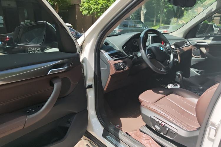 Used BMW X1 2018 sDrive18Li Luxury Model Driver Seat
