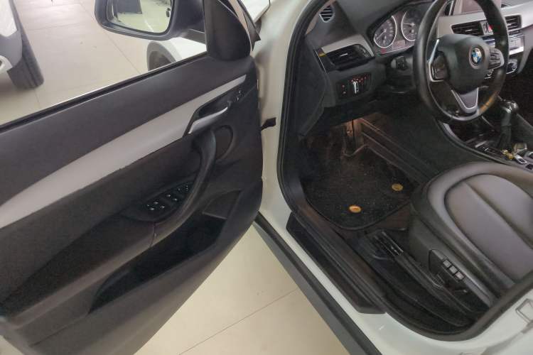 Used BMW X1 2018 sDrive18Li Fashion Model Driver Seat