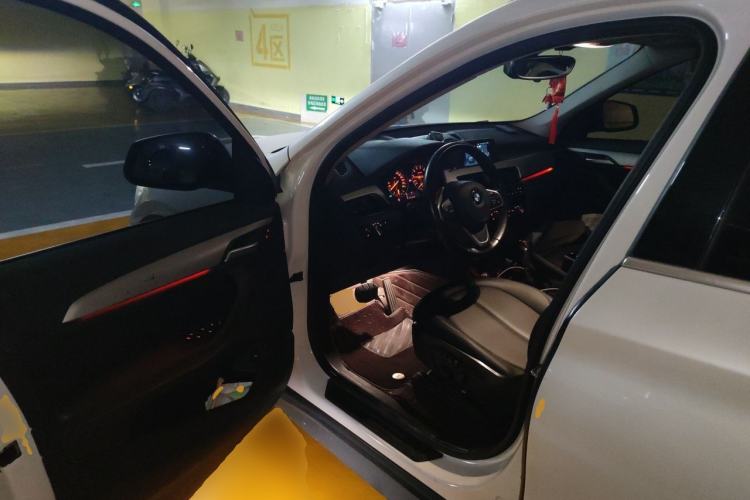 Used BMW X1 2018 sDrive20Li Leading Model Driver Seat
