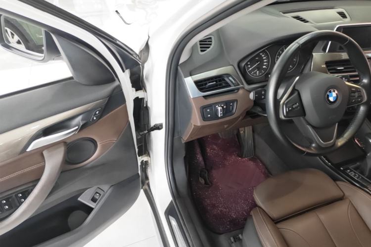 Used BMW X1 2018 sDrive18Li Luxury Model Driver Seat