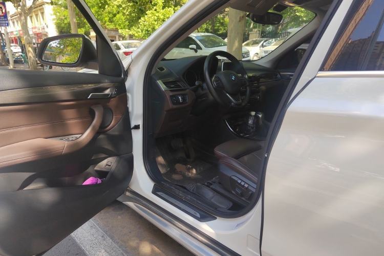 Used BMW X1 2018 sDrive18Li Luxury Model Driver Seat