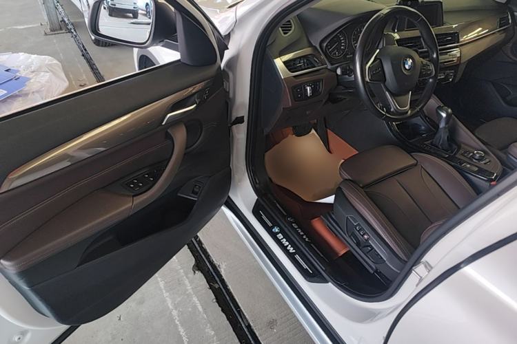 Used BMW X1 2018 sDrive18Li Luxury Model Driver Seat