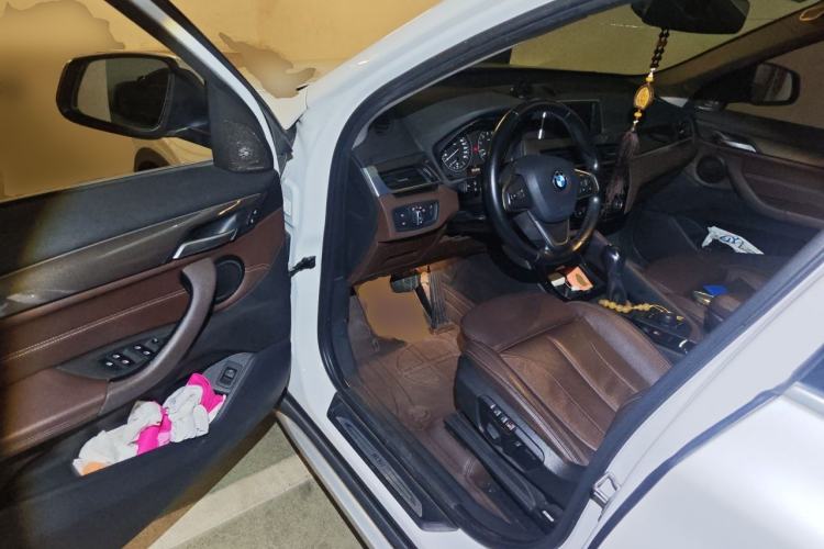 Used BMW X1 2018 sDrive18Li Luxury Model Driver Seat