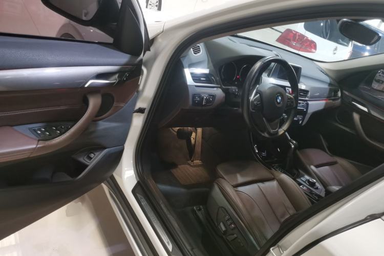 Used BMW X1 2018 sDrive18Li Luxury Model Driver Seat