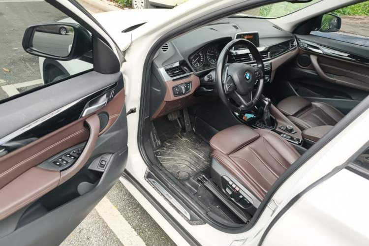 Used BMW X1 2018 sDrive18Li Luxury Model Driver Seat