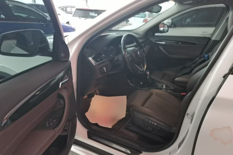 Used BMW X1 2018 xDrive20Li Luxury Model Driver Seat