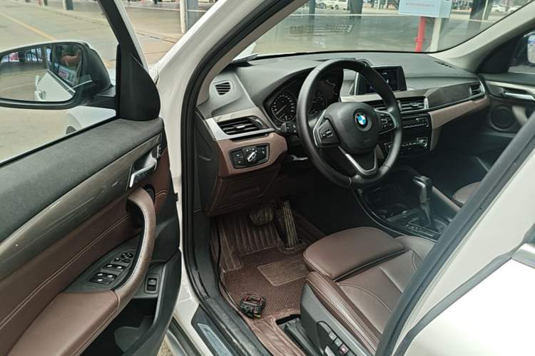Used BMW X1 2018 sDrive18Li Luxury Model Driver Seat