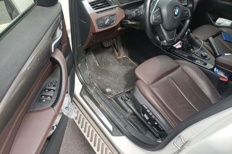 Used BMW X1 2018 sDrive18Li Luxury Model Driver Seat