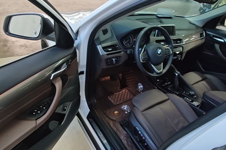 Used BMW X1 2018 sDrive18Li Luxury Model Driver Seat