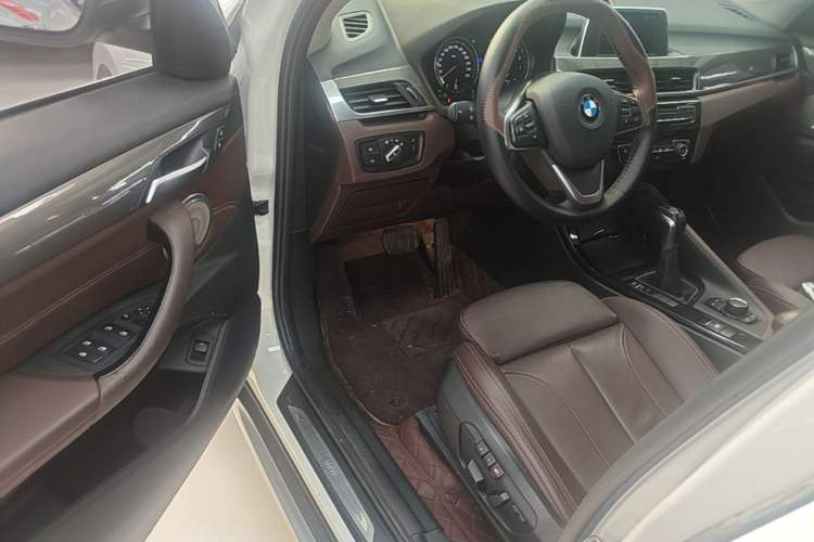 Used BMW X1 2018 sDrive18Li Luxury Model Driver Seat