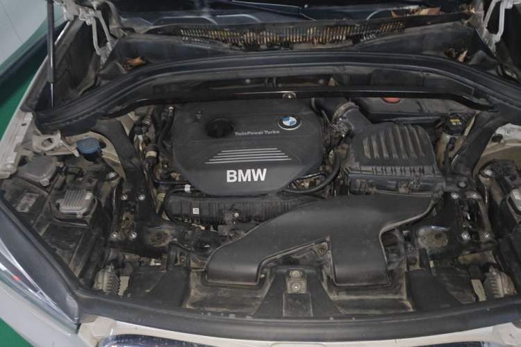 Used BMW X1 2018 xDrive20Li Luxury Model Engine Bay