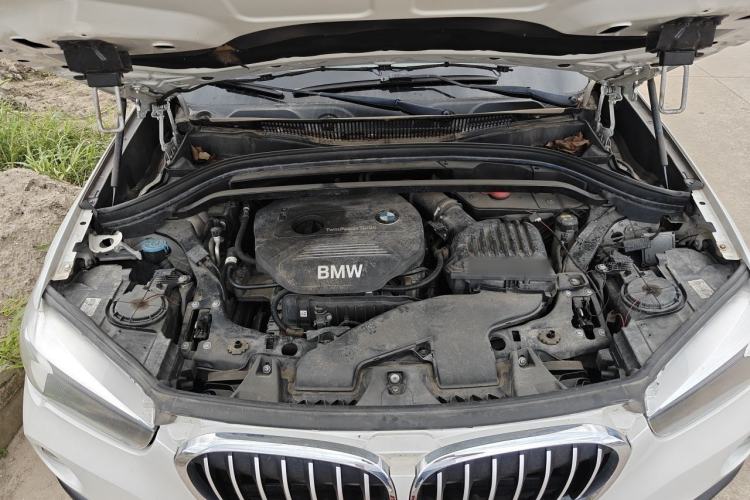Used BMW X1 2018 sDrive18Li Fashion Model Engine Bay