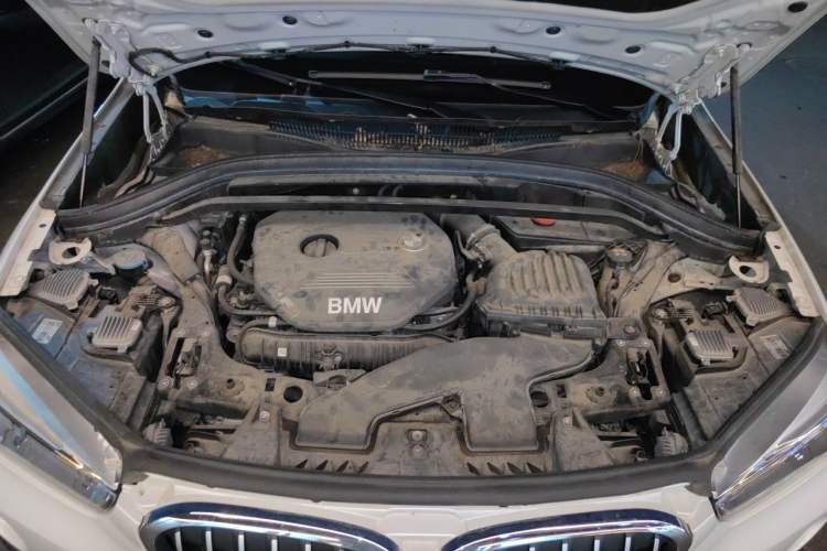 Used BMW X1 2018 sDrive20Li Leading Model Engine Bay