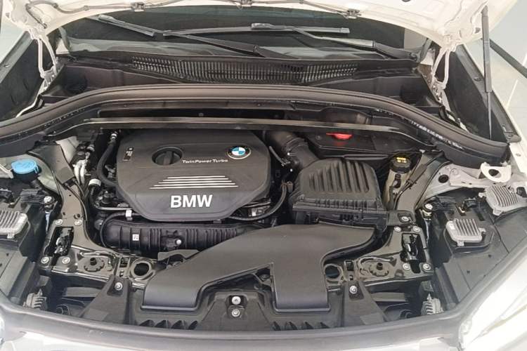 Used BMW X1 2018 xDrive20Li Luxury Model Engine Bay