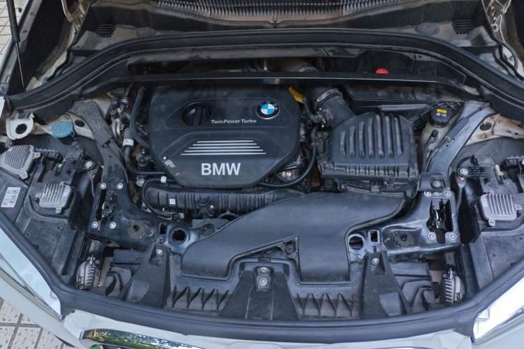 Used BMW X1 2018 sDrive20Li Leading Model Engine Bay