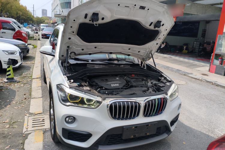 Used BMW X1 2018 sDrive20Li Leading Model Engine Bay