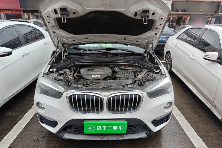 Used BMW X1 2018 sDrive18Li Fashion Model Engine Bay