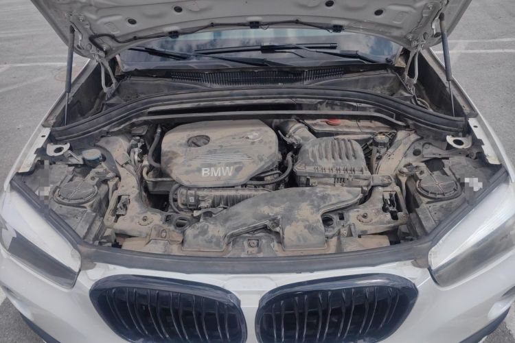 Used BMW X1 2018 sDrive18Li Fashion Model Engine Bay