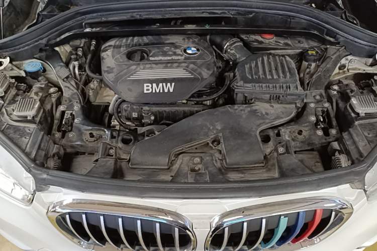 Used BMW X1 2018 sDrive18Li Luxury Model Engine Bay