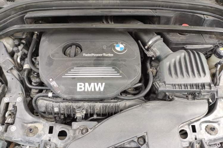 Used BMW X1 2018 sDrive20Li Leading Model Engine Bay