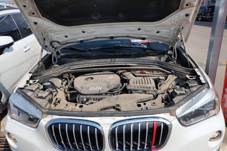 Used BMW X1 2018 sDrive18Li Luxury Model Engine Bay