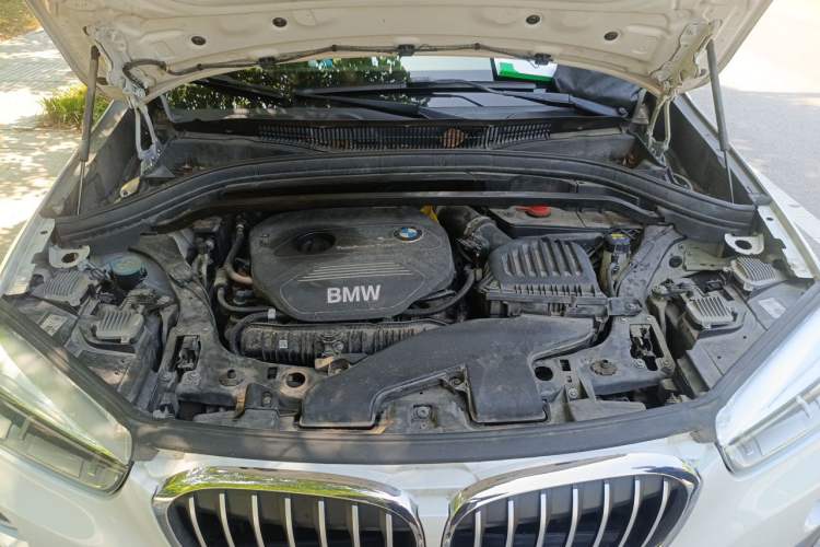Used BMW X1 2018 sDrive20Li Leading Model Engine Bay