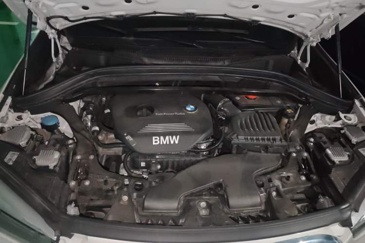 Used BMW X1 2018 sDrive18Li Luxury Model Engine Bay