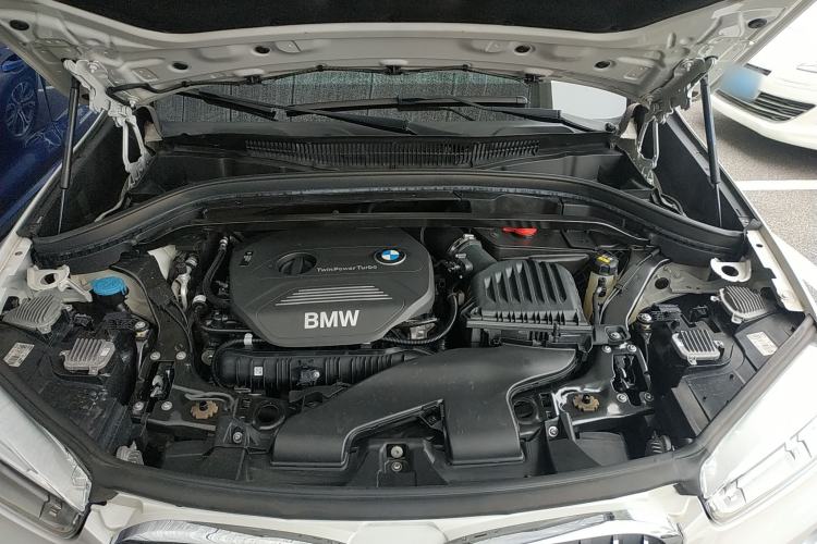 Used BMW X1 2018 sDrive20Li Leading Model Engine Bay