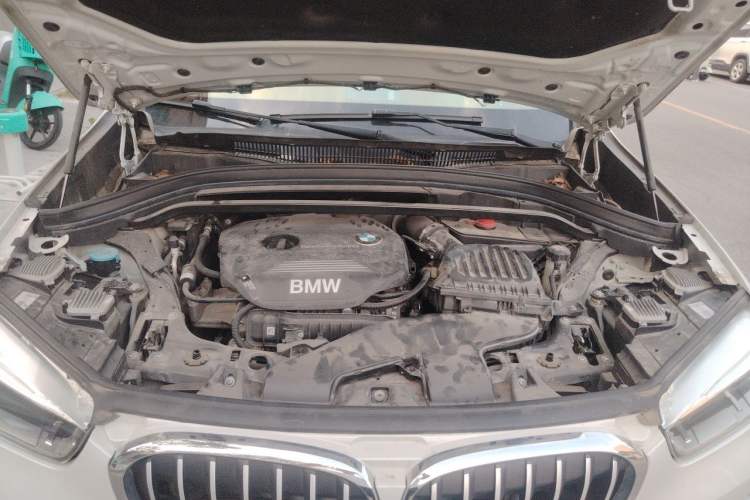 Used BMW X1 2018 sDrive18Li Luxury Model Engine Bay