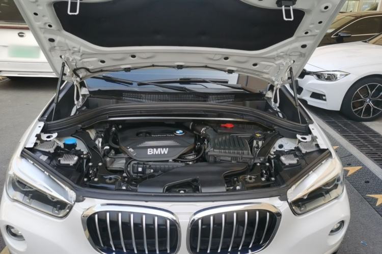 Used BMW X1 2018 sDrive18Li Luxury Model Engine Bay