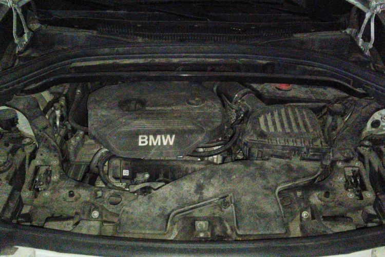 Used BMW X1 2018 sDrive18Li Fashion Model Engine Bay