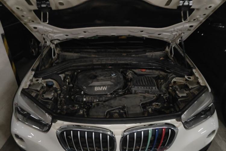 Used BMW X1 2018 sDrive20Li Leading Model Engine Bay