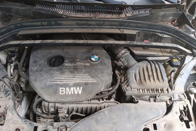 Used BMW X1 2018 sDrive18Li Fashion Model Engine Bay