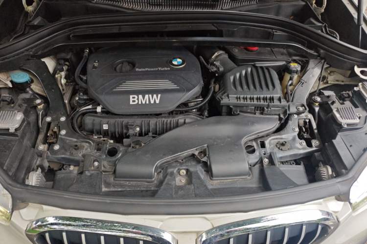 Used BMW X1 2018 sDrive20Li Leading Model Engine Bay