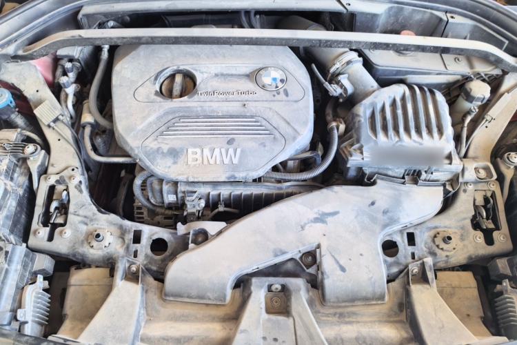 Used BMW X1 2018 sDrive18Li Fashion Model Engine Bay