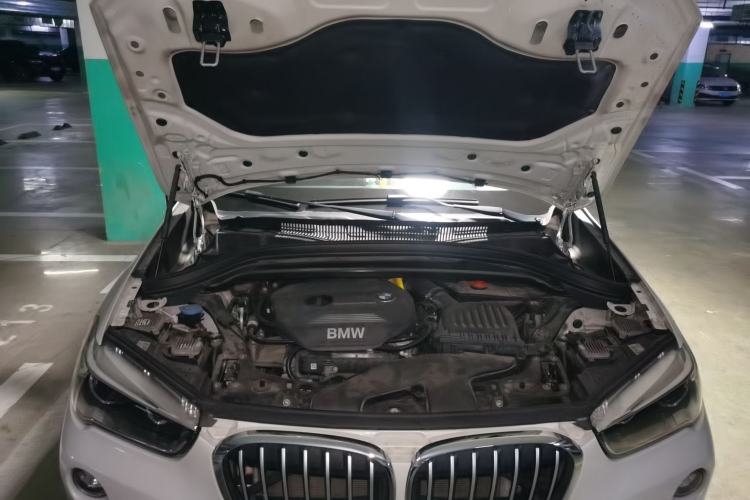 Used BMW X1 2018 sDrive18Li Luxury Model Engine Bay
