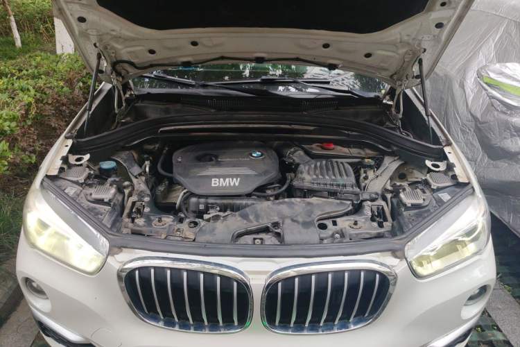 Used BMW X1 2018 sDrive18Li Luxury Model Engine Bay