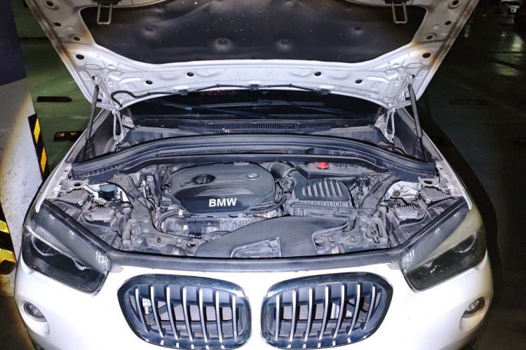 Used BMW X1 2018 xDrive20Li Luxury Model Engine Bay