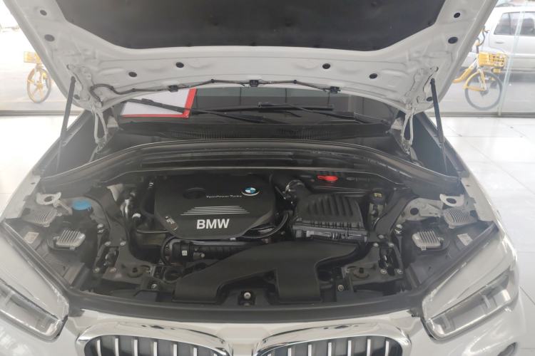 Used BMW X1 2018 sDrive18Li Luxury Model Engine Bay
