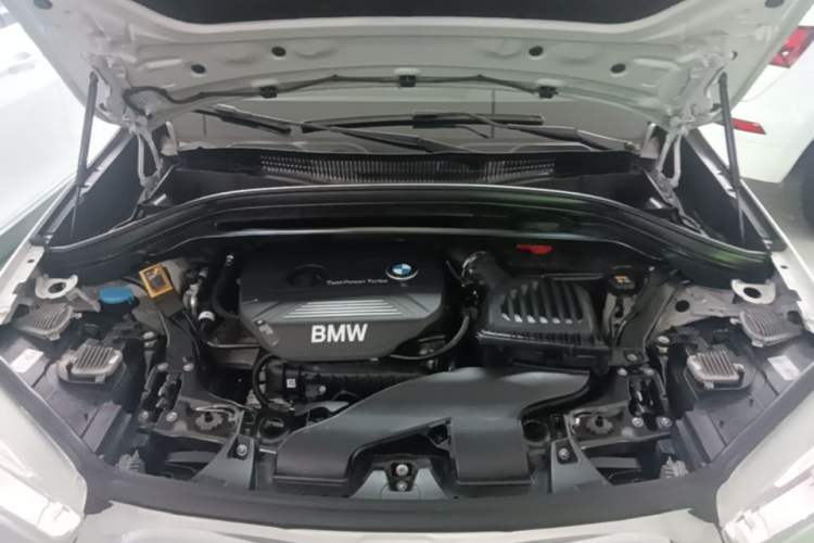 Used BMW X1 2018 sDrive18Li Luxury Model Engine Bay