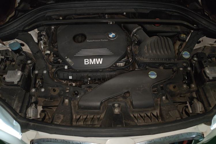 Used BMW X1 2018 xDrive20Li Luxury Edition Engine Bay