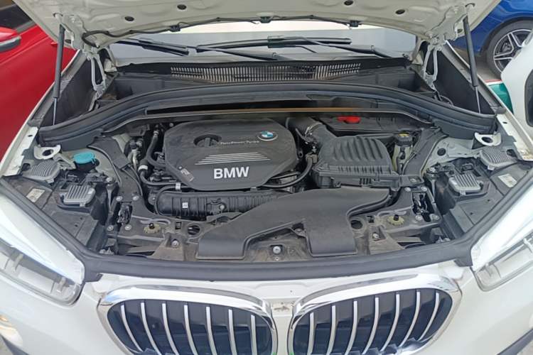 Used BMW X1 2018 sDrive20Li Leading Model Engine Bay