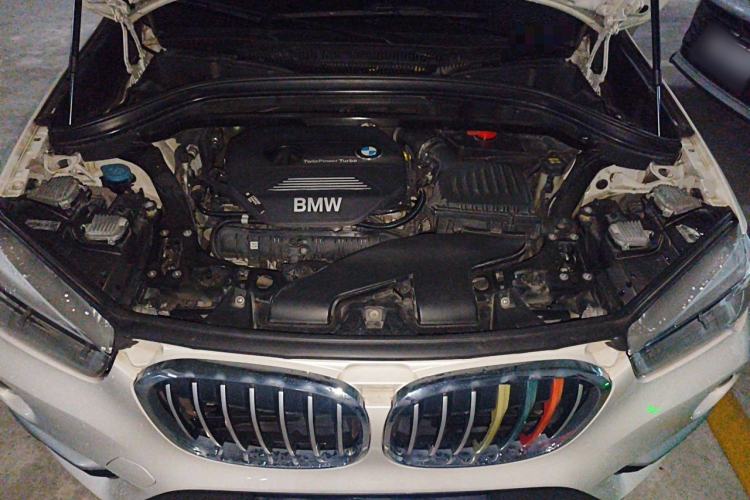 Used BMW X1 2018 xDrive20Li Luxury Edition Engine Bay