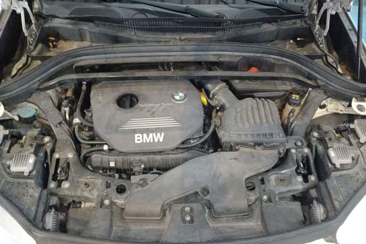 Used BMW X1 2018 xDrive20Li Luxury Edition Engine Bay