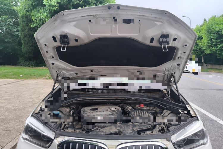Used BMW X1 2018 sDrive18Li Luxury Model Engine Bay