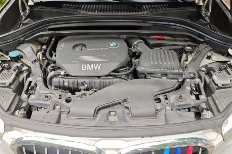 Used BMW X1 2018 sDrive20Li Leading Model Engine Bay
