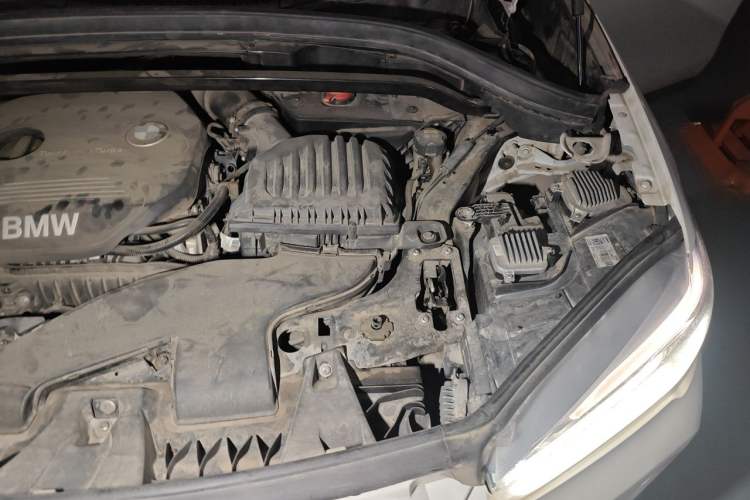 Used BMW X1 2018 sDrive18Li Luxury Model Engine Bay Left