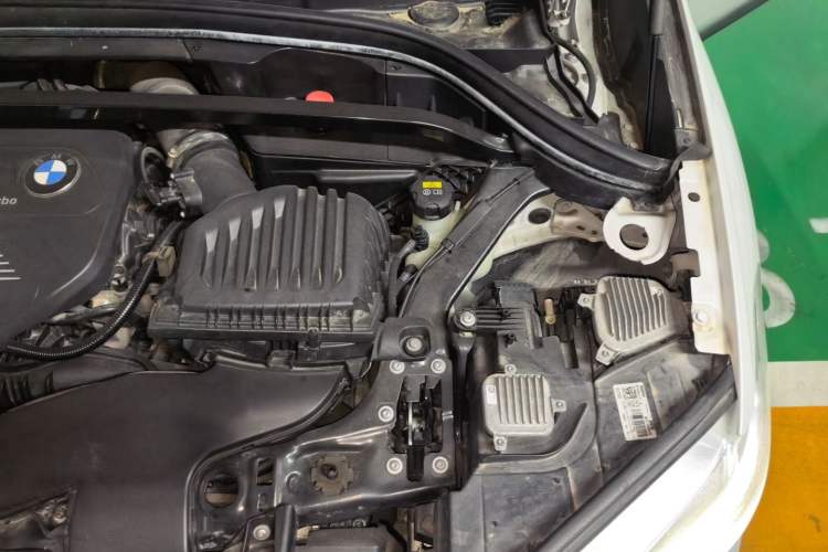 Used BMW X1 2018 xDrive20Li Luxury Edition Engine Bay Left
